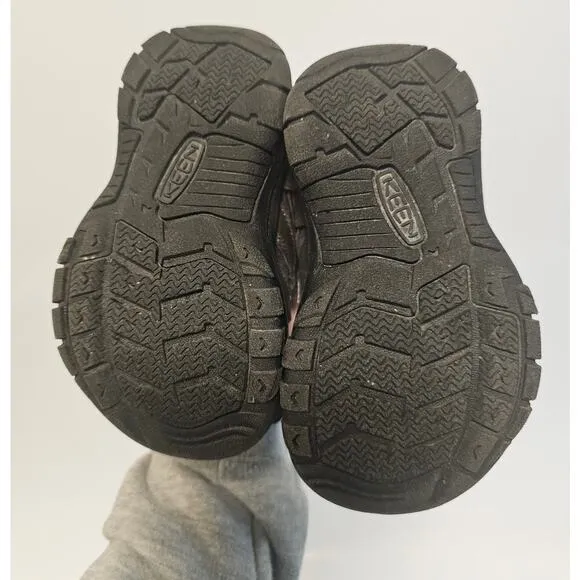 Keen Newport Kids Boys Hiking outdoor Bungee Breathable Summer Shoes Size 8