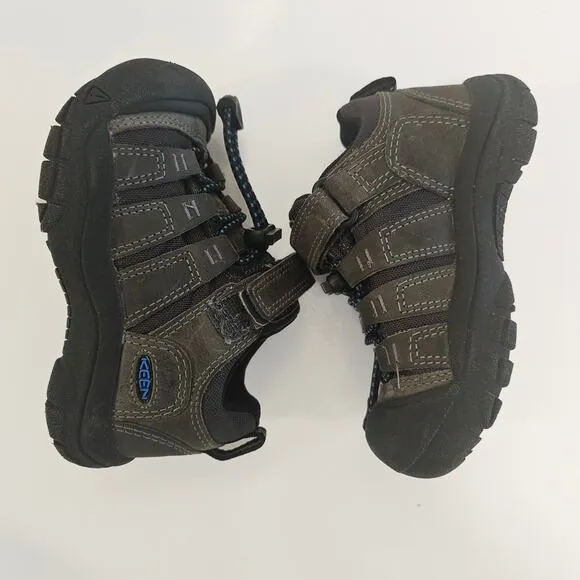 Keen Newport Kids Boys Hiking outdoor Bungee Breathable Summer Shoes Size 8