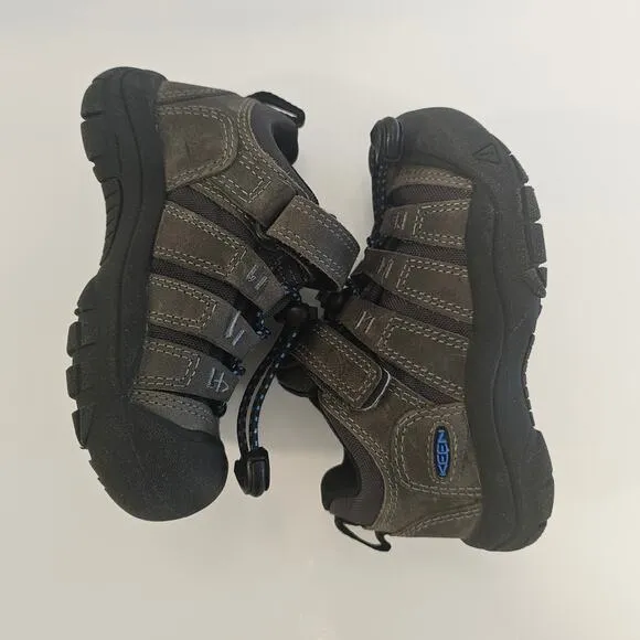 Keen Newport Kids Boys Hiking outdoor Bungee Breathable Summer Shoes Size 8