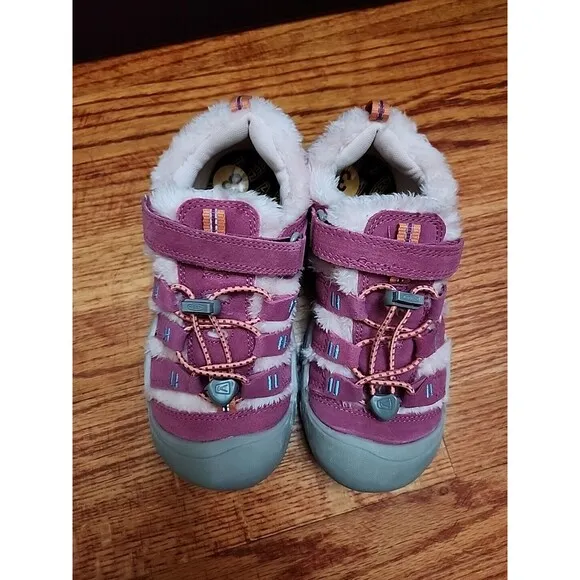 Keen Newport Sneakers Youth Girls 3 Pink School Shoes NEW