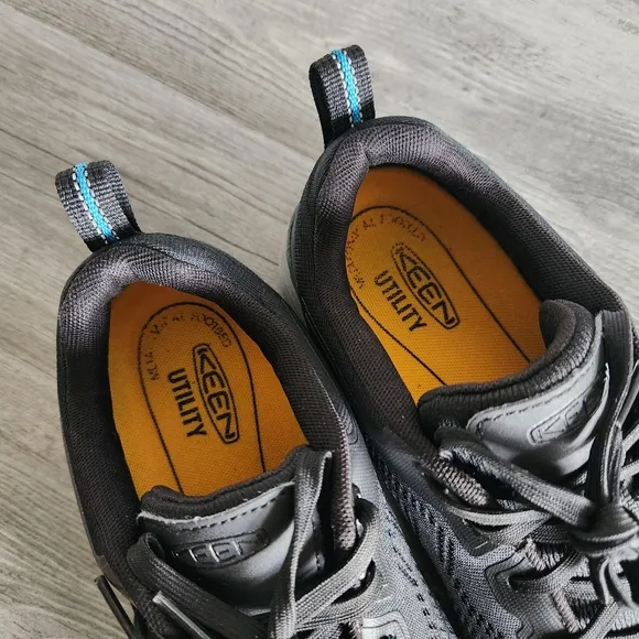 KEEN Utility Sparta 2 Safety Toe Work Shoes  Brilliant Blue/Black Size 9.5 EE