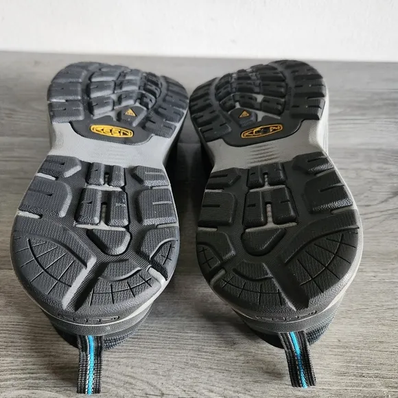 KEEN Utility Sparta 2 Safety Toe Work Shoes  Brilliant Blue/Black Size 9.5 EE
