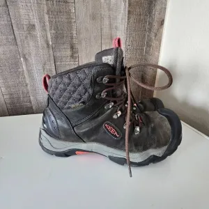 KEEN Women’s Size 8.5 Boots -  Revel III Polar Waterproof Insulated 1013212