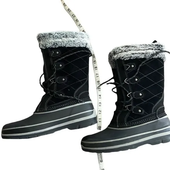 Khombu Winter Boots, warm lace up boots as 9