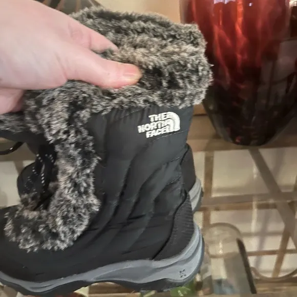 Kids Black Winter Boots size 13-NorthFace