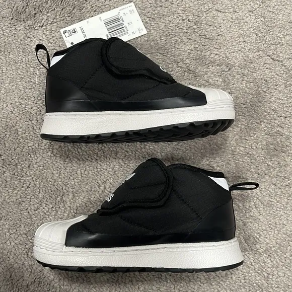 Kids New Adidas Superstar 360 Boot Size 7.5