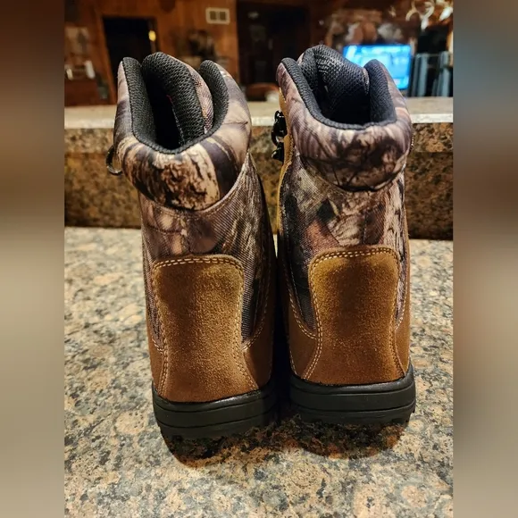 Kids Rocky Waterproof Insulated Boots #3710, Size 5M, NWOT