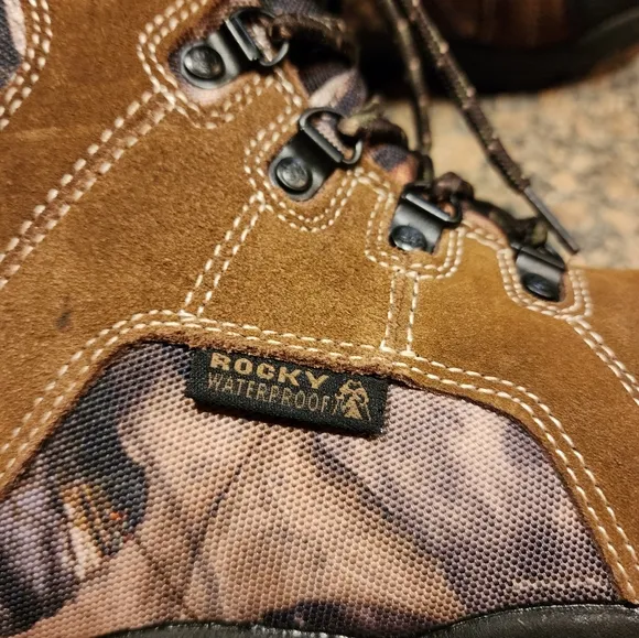 Kids Rocky Waterproof Insulated Boots #3710, Size 5M, NWOT