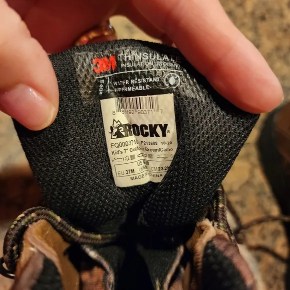 Kids Rocky Waterproof Insulated Boots #3710, Size 5M, NWOT