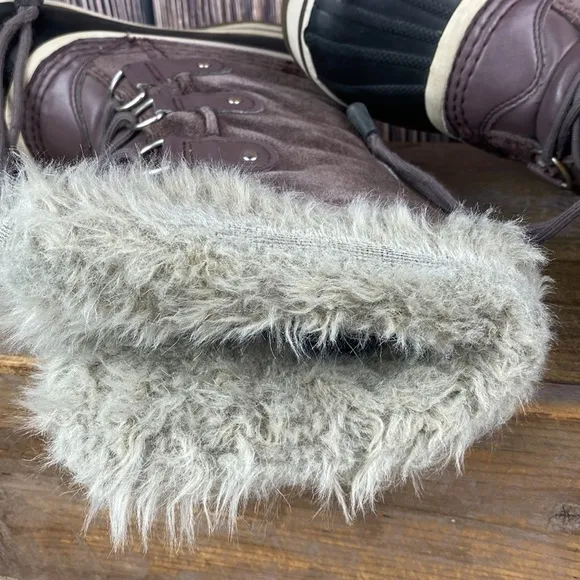 Kids Sorel Joan Of Arctic Purple Suede Snow Boots- Size 1