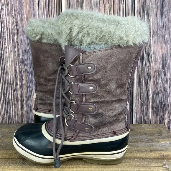 Kids Sorel Joan Of Arctic Purple Suede Snow Boots- Size 1