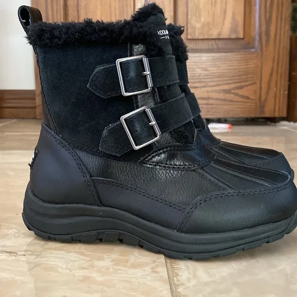 Kookaburra  by Ugg winter boots