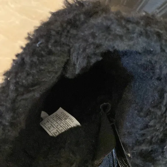Kookaburra  by Ugg winter boots
