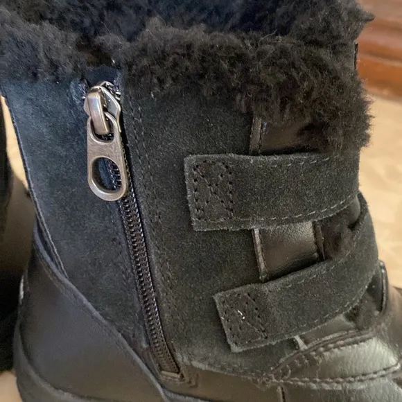 Kookaburra  by Ugg winter boots