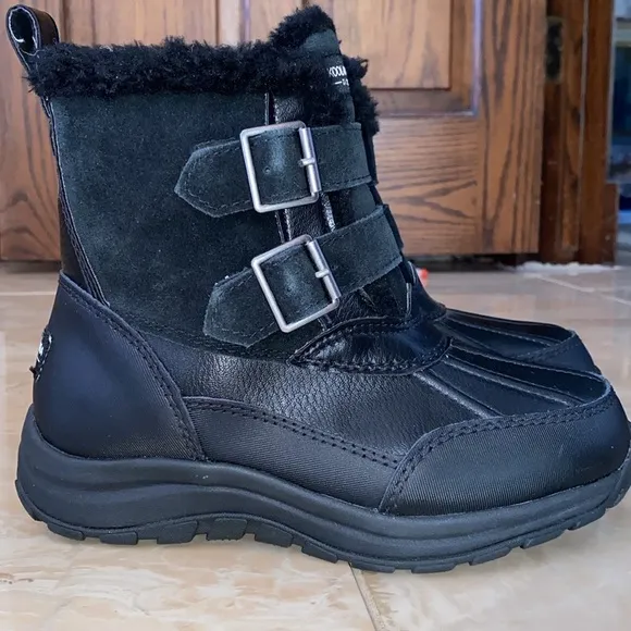 Kookaburra  by Ugg winter boots