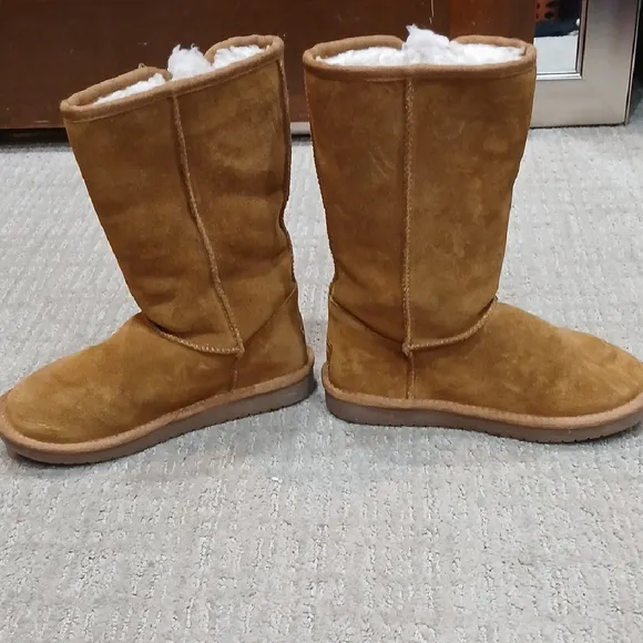 Koolaburra By UGG Boots