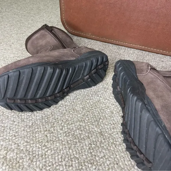 L. L. Bean suede insulated boots