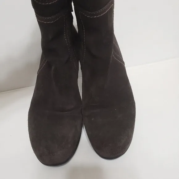 La Canadienne Finley Suede Wedge Ankle Boots Size 6.5 M