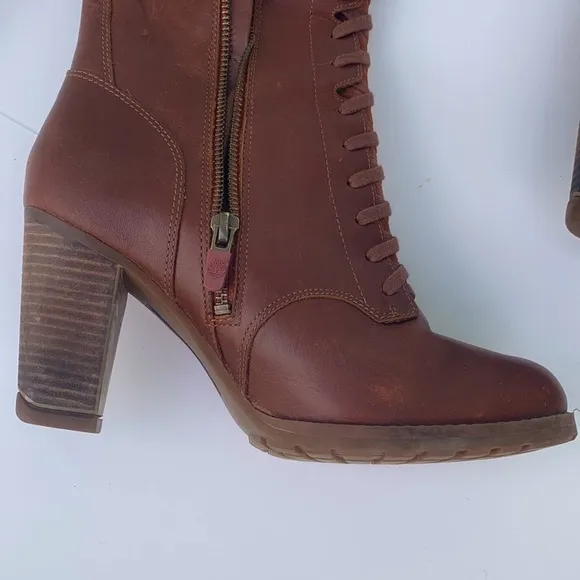 Lace up tall boots TIMBERLAND