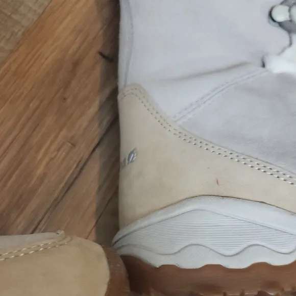 LAFUMA KOKTA Cream Tan Suede Faux Fur Lace Up Snow OUTD