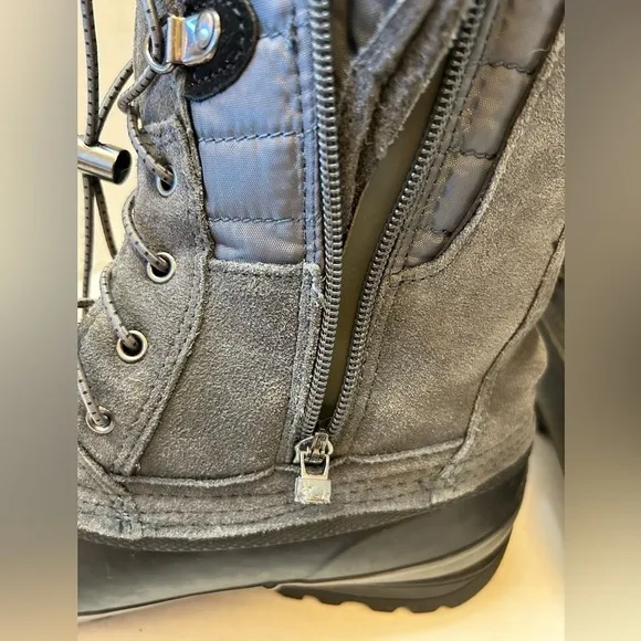 Lands End Squall insulated winter boots w/gray faux fur Thermolite Sz-9-1/2B.  H