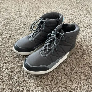 Lands’ End Transitional Insulated Snow Boots Size 11