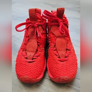 LEBRON JAMES-17 Mid RED CARPET SNEAKERS