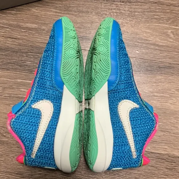 Lebron James 20 (XX) basketball shoes