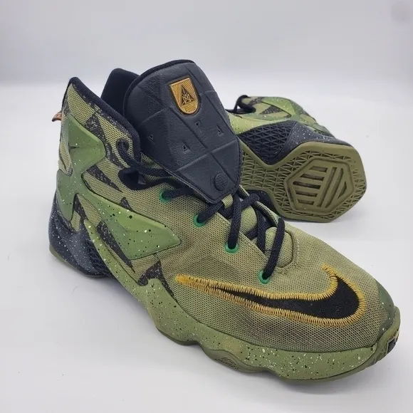 LeBron XIII 13 All Star Green Basketball Shoes Sneakers 6.5 Youth 6.5Men