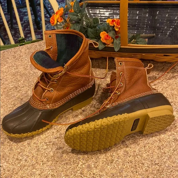 L.L. Bean Chamois Flannel Lined Uppers Duck Boots 503157 8” DM Women’s 8