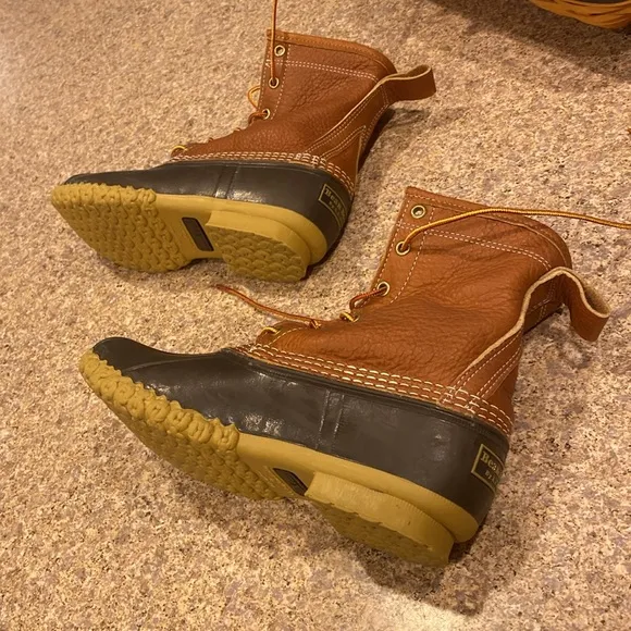 L.L. Bean Chamois Flannel Lined Uppers Duck Boots 503157 8” DM Women’s 8