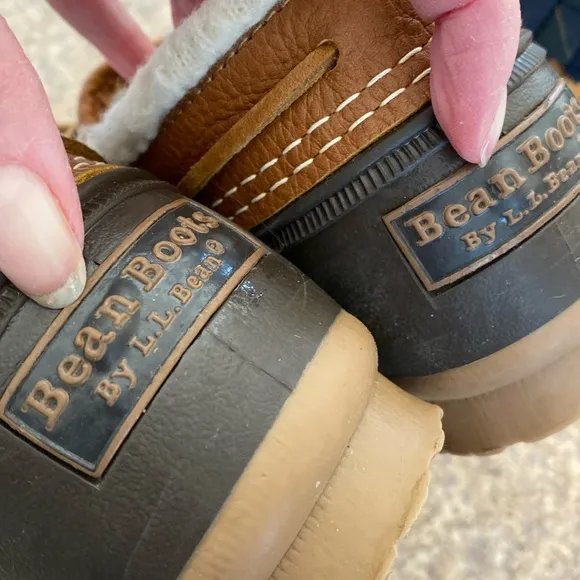 L.L. Bean Fuzzy Lined Upper Rubber Leather Moc 6 M CM Low Duck