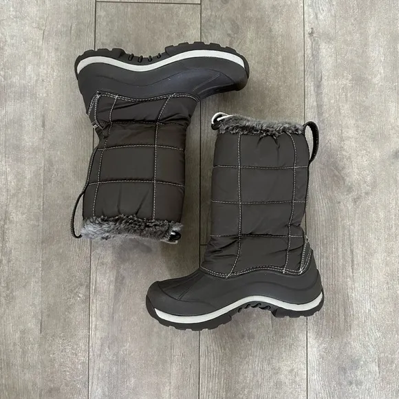 LL Bean Girls Size 1 Primaloft Insulated Brown Boots, Quilted, 11” like new