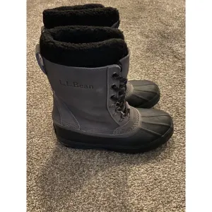 LL Bean Snow Insulated Boots 284892 Gray Sherpa Removable Lining Mens Size 9