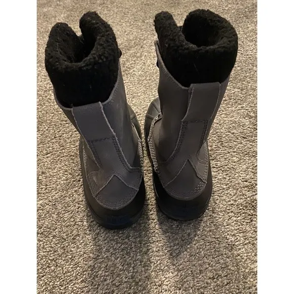 LL Bean Snow Insulated Boots 284892 Gray Sherpa Removable Lining Mens Size 9
