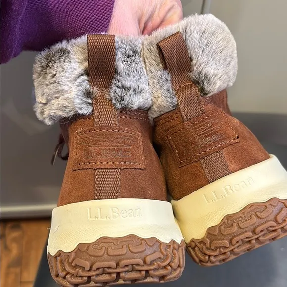 LL Bean Women's Day Venture Brown Suede Insulated Cozy Lace-Up Boots Sz 9M