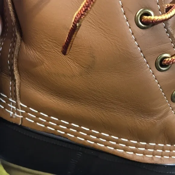 L.L. Bean Women’s Waterproof Bean Boots Size 6