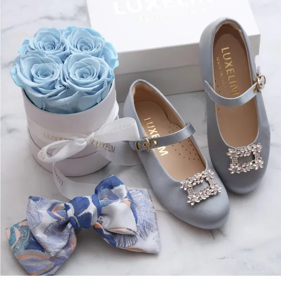 Luxelim sz 26 Lila Satin Shoes