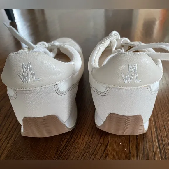 Madewell Women's White and Tan‎ League Sneakers Size 9