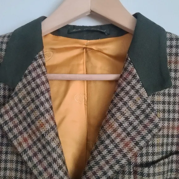 Magee 100% Wool Sweater – Made in Ireland – Size 8