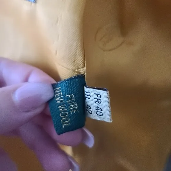 Magee 100% Wool Sweater – Made in Ireland – Size 8