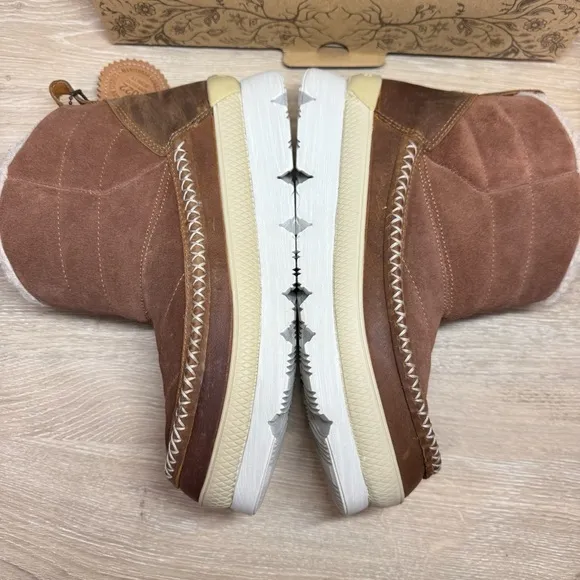 Manitobah Mukluks Womens Boots Size 9