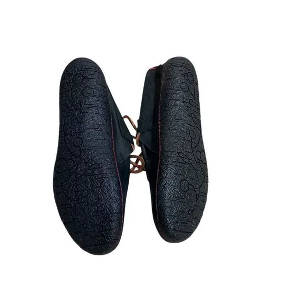 Manitobah Women's Modern Moccasin Shoes Ladies Size 9 Black New Never Worn