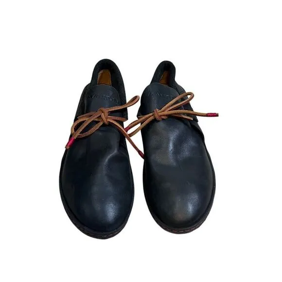 Manitobah Women's Modern Moccasin Shoes Ladies Size 9 Black New Never Worn