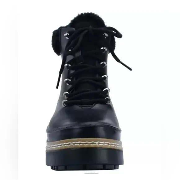 Marc Fisher Women’s Waterproof Winter Lace Up Lug Sole Boots Size 6