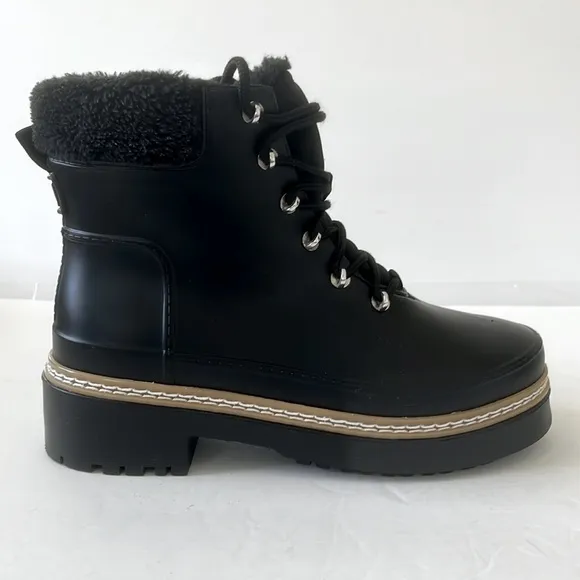 Marc Fisher Women’s Waterproof Winter Lace Up Lug Sole Boots Size 6