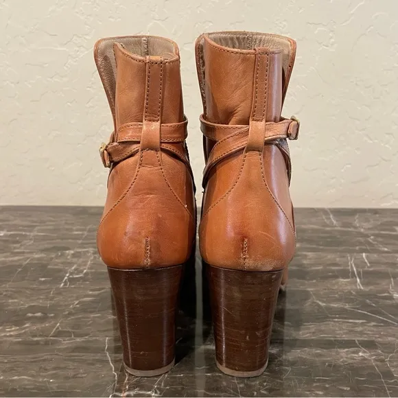 Massimo Dutti Leather Ankle Strap Booties