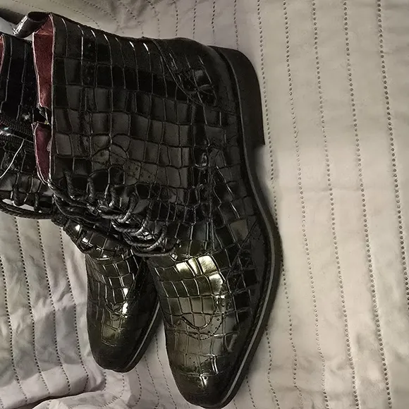 Men's Black Crocodile Pattern Shoes