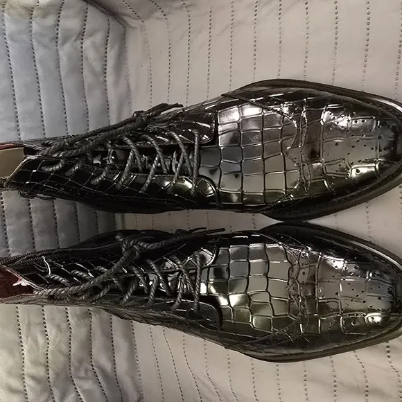 Men's Black Crocodile Pattern Shoes