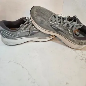 Men's Brooks &quot;Ghost 14&quot; size 10.5